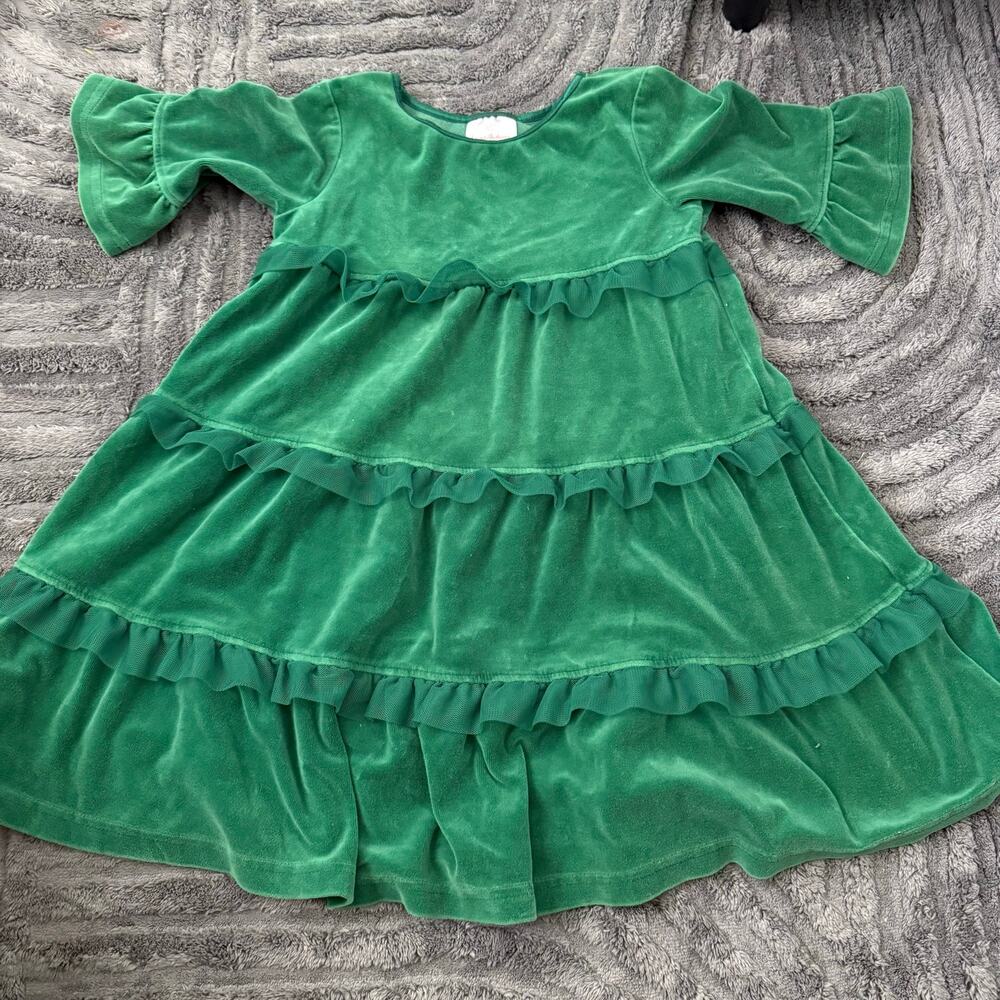 Hanna Andersson | Green Tiered Short Sleeve Dress Christmas Holiday Velvet - Picture 2 of 7